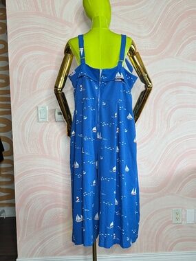 Vintage style wide pants overall